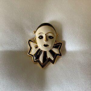 Vintage Black and White Enamel Clown/Mime Brooch